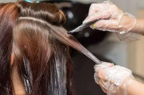 ئاياللار ھامىلدارلىق مەزگىلىدە چېچىنى بۇيىسا بولامدۇ؟