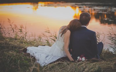 تۇلۇق ئوتتۇرا مەكتەپتىكى ساۋاقدىشىغا ياتلىق بولغانلار قانچىلىك